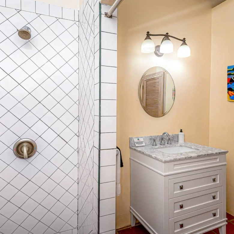 st lucia real estate : the great house villa for sale single bath